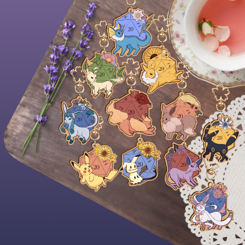PKMN D20 Wooden Keychains